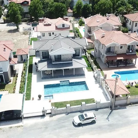 Stunning 4-bed Grey 4 Bedrooms Private Pool Dalyan
